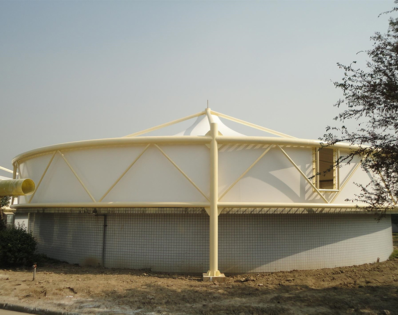 膜結(jié)構(gòu)廠家介紹污水池反吊膜加蓋全封閉的優(yōu)勢(shì)