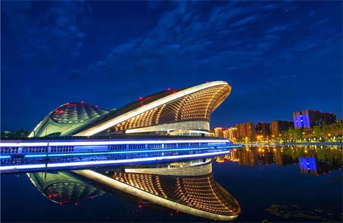 去膜結(jié)構(gòu)音樂(lè)劇場(chǎng)，享受動(dòng)感震撼的視聽(tīng)盛宴